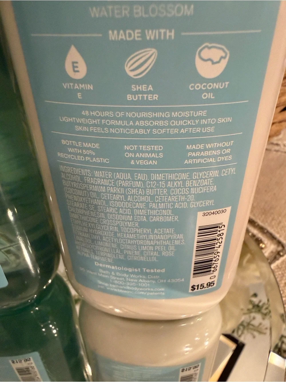 Bath & Body Works Saltwater Breeze Body Wash & Lotion Set - White & Teal - Picture 8 of 9